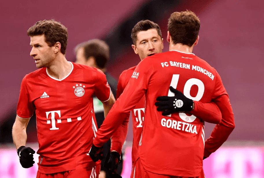 皇家马德里关键时刻临场应变，志在欧联名次提升，质疑声仍在，团队化学反应显著的简单介绍